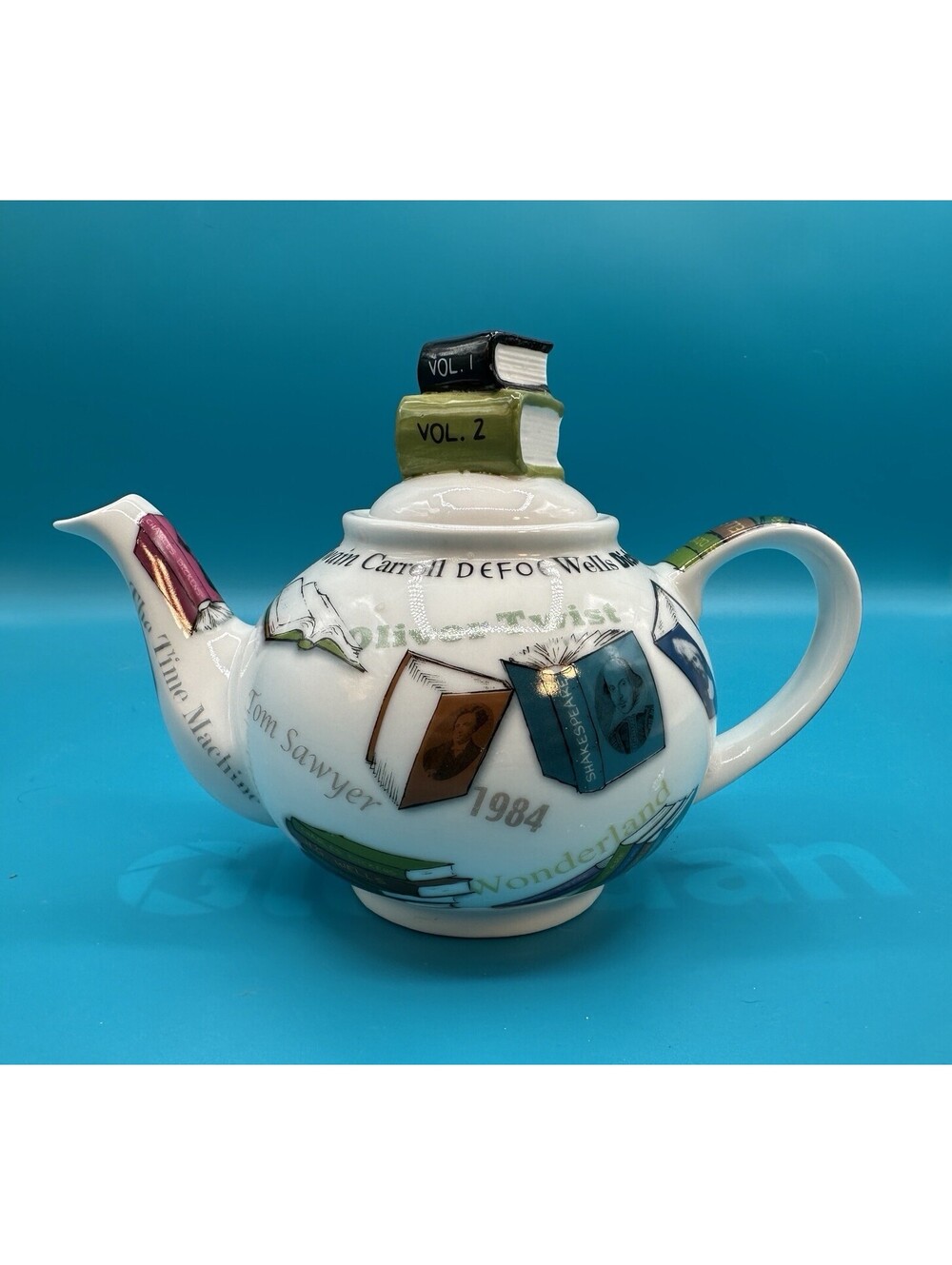 Paul Cardew Novel-Tea Book Teapot Oliver Twist Tom Sawyer Literary Ceramic 18 oz